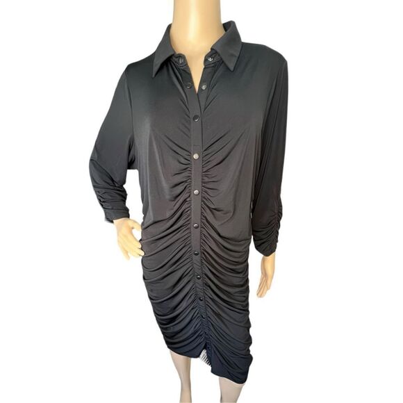 NWT Torrid Black 3/4 Sleeve Button Up Fitted Ruched Collared Dress - Picture 1 of 5